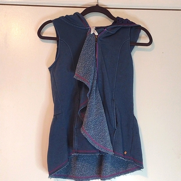 Matilda Jane Tween 435 Camp MJC My Compass Hoodie Zip Vest Blue Ruffle Size 10 - Picture 3 of 8